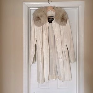 Vintage White leather coat with Real fur collar and self leather buttons.